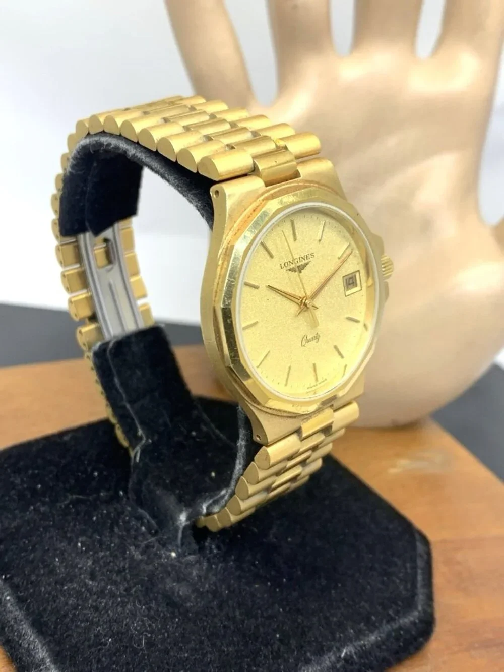 Longines Men's Watch Vintage Swiss Quartz Date Gold Stainless Steel 34mm